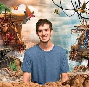 Meet your Posher, Gregory